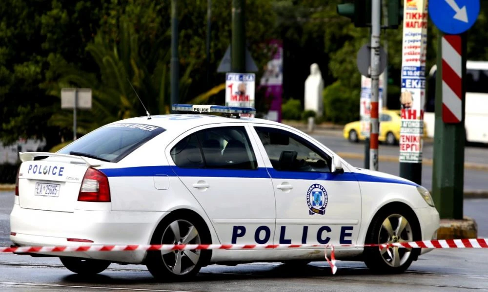 Τραγωδία στο Ίλιον: 36χρονος βρέθηκε νεκρός στην ταράτσα του σπιτιού του